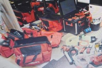 perchezitii in harsova in urma unor scandaluri cu sabii topoare si cutite 6878ef778316a