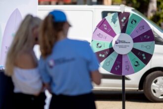 peste 500 de turisti au participat la taraba cu parale de la mamaia 6875eb8422a9d