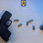 pistol letal si 10 cartuse cu glont ridicate in urma unei perchezitii in constanta 687a5c1424bd9