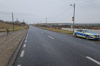 politistii rutieri din cadrul ipj tulcea desfasoara actiuni pentru combaterea vitezei excesive 68808ed9570b3