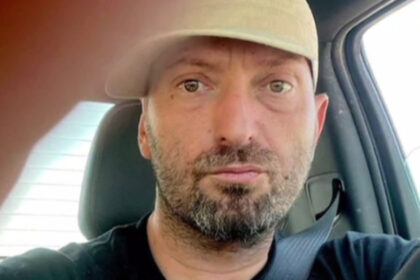 prima reactie a lui cheloo dupa scandalul de la catedrala mantuirii neamului ce cauta rapperul in curtea bisericii 68899fac3fe78