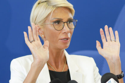 raluca turcan psd sa ne spuna clar vrem sa mergem mai departe impreuna sau alege sa si asume oficial un alt rol 686d2ad5f41a9