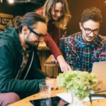 romania are nevoie de mai multi tineri cu initiativa gandirea antreprenoriala incepe din scoala si schimba vieti 686e4b5392ec5