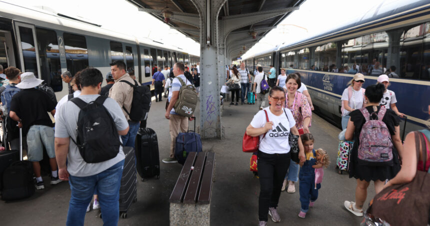 romanii se plang de conditiile din trenuri ce au reclamat la protectia consumatorului 686bed9f52aab