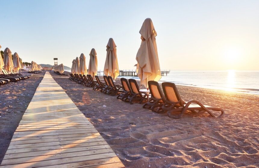 rth premium services detinuta de virgil calina vrea sa amenajeze o plaja turistica in mamaia primaria a dat unda verde 686bb1a773ed4