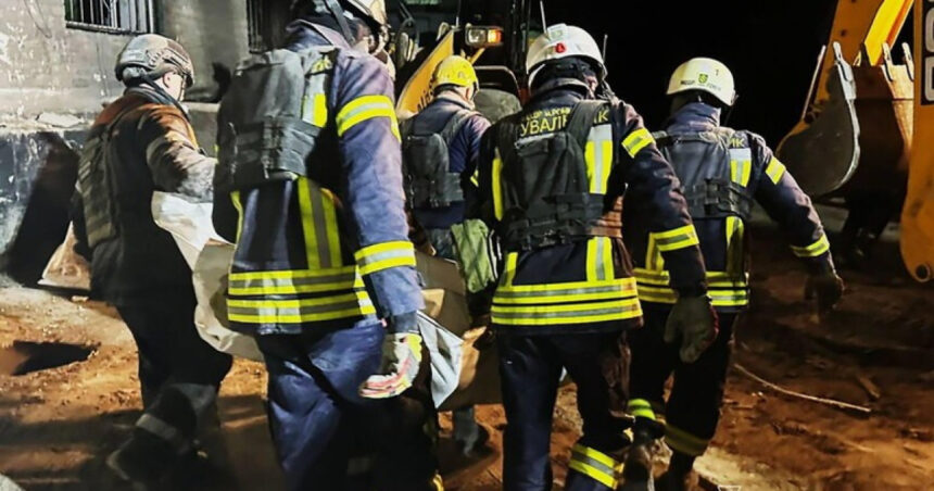 rusia a lovit doua regiuni din ucraina cel putin 20 de morti a fost vizata si o inchisoare din zaporojie 68886bc812dae