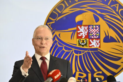 rusia angajeaza migranti pentru a semana haos in tarile ue sustin serviciile secrete din cehia 687092b02f9b3