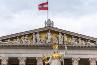 scandal diplomatic urias in austria un ambasador de top si a dat demisia pentru ca administra un blog sadomasochist 6889da7fae5ad