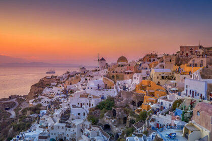 taxa de 20 de euro pentru pasagerii navelor de croaziera care acosteaza la insulele grecesti mykonos si santorini 687330f70d965