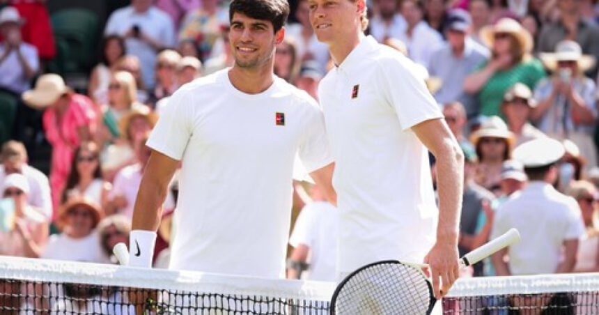 tenismanul italian jannik sinner a castigat finala wimbledon dupa ce l a invins pe spaniolul carlos alcaraz 6876bfa80d885