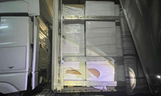 tigari in valoare de aproape 6 milioane de lei gasite de politistii de frontiera de la giurgiu 687be6e70204c