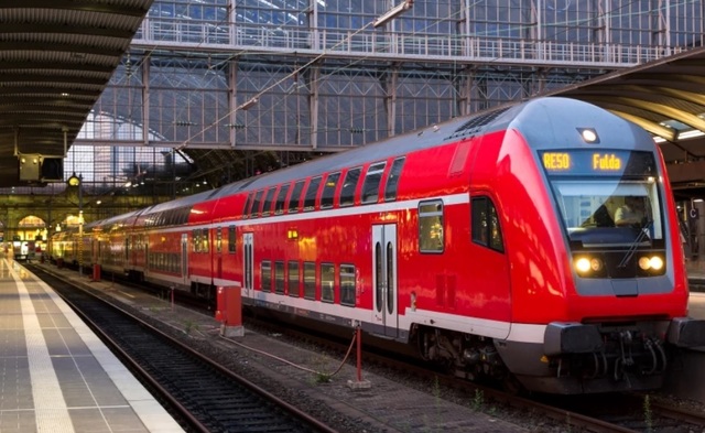 tren cu 100 de pasageri a deraiat in germania video 68867a2ee311c