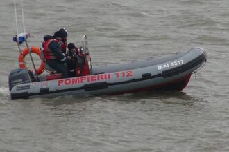 un adolescent de 14 ani a murit inecat in dunare la harsova 68741ad5e73ba