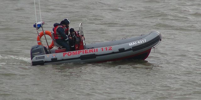 un adolescent de 14 ani a murit inecat in dunare la harsova 68741ad5e73ba