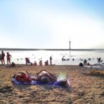 un barbat se lupta intre viata si moarte dupa ce a fost scos inconstient din lacul techirghiol 6873ad40ec255