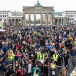 val de intoxicatii la parada rave the planet in berlin 69 spitalizati 13 in stare critica aproape 400 au primit ingrijiri medicale 687509dcaf20f