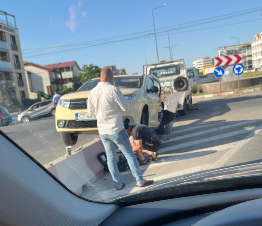 video accident grav la sensul giratoriu de la lidl din mamaia nord patru victime intre care una in coma 6867b82b3e617