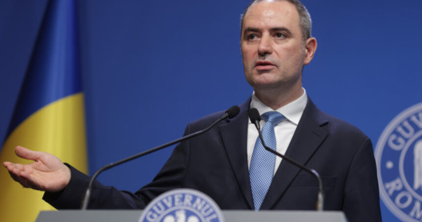 video bugetul n a fost construit pe ipoteze realiste ce spune ministrul alexandru nazare intrebat de banii de pensii si salarii 68867e3143ca8