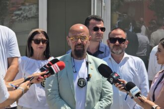 video butoiul cu pulbere de dinaintea perchezitiilor detasarea lui horia constantinescu inregistrarea de la pescarie si piedone saltat de dna legaturi cu hotelul international din sinaia 687f3e7f9db1a