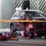 video cel putin 30 de raniti dupa ce o masina a intrat intr o multime in los angeles incidentul a avut loc in zona unei sali de concerte 687ba27907f2f