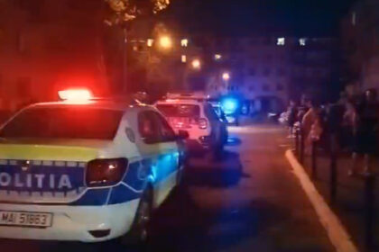 video crima violenta intr un bloc din brasov un barbat si a injunghiat vecinul pentru ca nu il suporta suspectul a fost retinut 6867c0683f15e