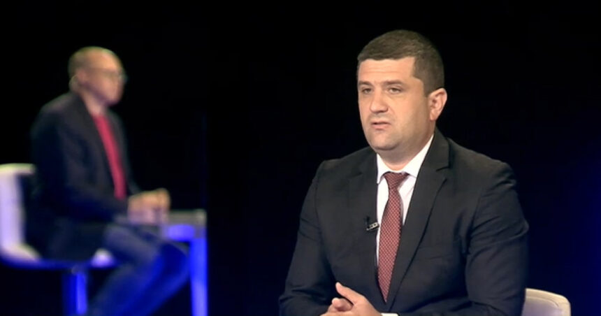 video exclusiv salarii de zeci de mii de lei la institutii de stat de care nimeni nu a auzit ministrul economiei pe mine ma deranjeaza 6873cc7390cd8