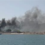 video incendiu violent in portul tomis aproape de plaja modern fum dens spre plaja 6884cd77b6d9d