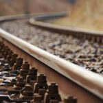 video incident socant un tanar a sarit dintr un tren aflat in miscare 68741ac5d37fa
