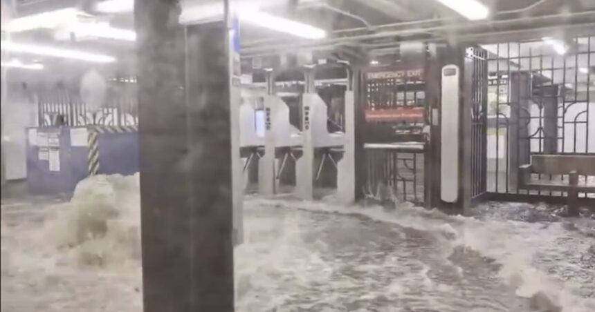 video inundatii la new york metroul si strazile metropolei americane sub ape dupa ploi puternice 68762f2f7851a