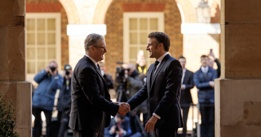 video keir starmer si emmanuel macron vor o crestere a presiunii asupra lui vladimir putin pentru un armistitiu in razboiul cu ucraina 686fe5b7f1851