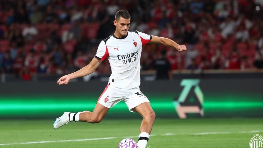 video milan e milan vreau sa cresc pentru prima echipa spunea anul trecut matteo dutu pentru sport ro acum a dat gol cu arsenal si e gata d 68834c2a68a84