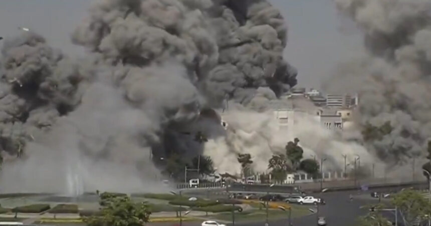 video momentul in care israelul bombardeaza ministerul apararii din damasc a fost surprins in direct de catre o televiziune 6877bdfe56448