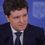 video nicusor dan e absolut necesar un mare institut al comunismului la bucuresti romania nu a facut destul pentru a explica regimul 6874e185b6690