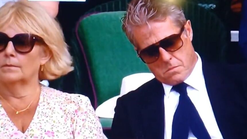 video novak djokovic l a adormit pe hugh grant la wimbledon imaginile zilei vin din tribuna regala a terenului central 686ea7d47b931