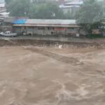 video ploile torentiale si inundatiile au provocat moartea a 30 de persoane in beijing 68886bda137a7