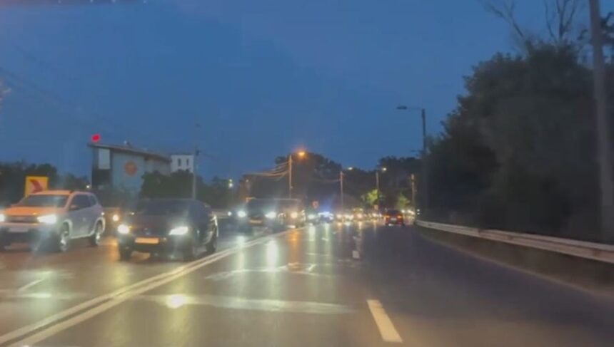 video trafic de cosmar intre eforie nord si sud mai mult se sta decat se circula 688520a34f14a