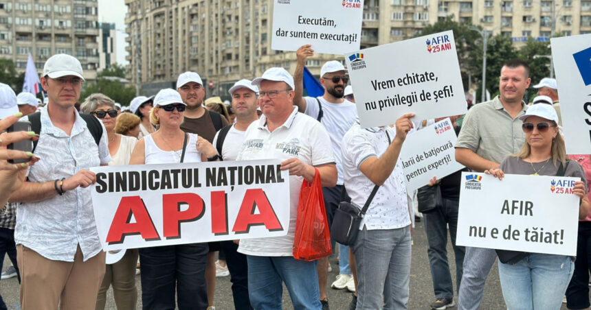 videofoto protest al sindicalistilor in piata victoriei sunt nemultumiti ca masurile guvernului afecteaza administrarea fondurilor europene 68760892c6bbf