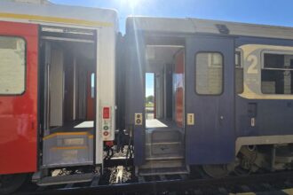 zece vagoane cfr calatori sa de vanzare la constanta vezi cand are loc licitatia 6873474f1366f