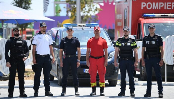 zeci de sanctiuni contraventionale aplicate la festivalul beach please 6870dc839962c
