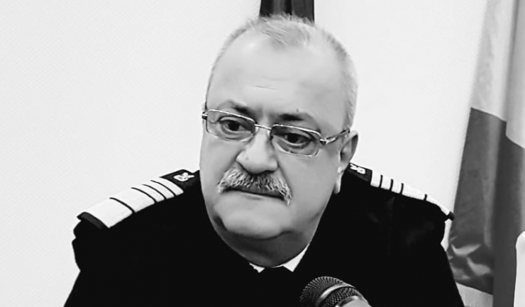 a murit alexandru mezei director general al autoritatii navale romane 689e46a0e4221
