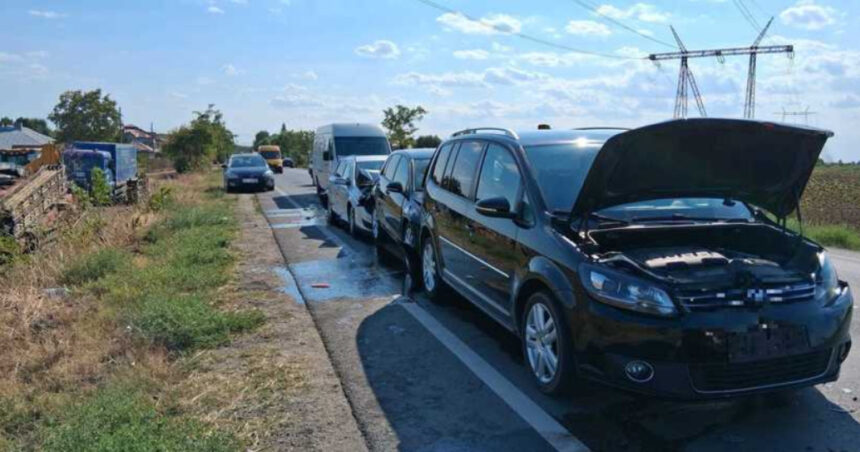 accident grav cu sase masini pe dn6 in giurgiu patru persoane au fost transportate la spital 68a2033d47ec4