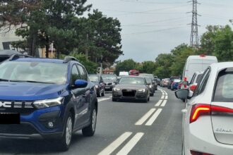 accident in lant la eforie nord un autocar a lovit patru masini circulatia pe dn39 aproape blocata 688f0c2a9b964