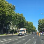accident pe bulevardul aurel vlaicu din constanta un autoturism a intrat intr un stalp echipajele de urgenta intervin la fata locului 689ccdf031d83