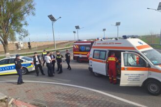 accident rutier grav cu doua masini intre mihail kogalniceanu si targusor a fost trimisa ambulanta pentru urgente de cel mai inalt nivel 6895e73d20dd5
