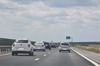 accident rutier pe autostrada a2 langa medgidia un autoturism s a infipt in parapet circulatia este ingreunata 68a7f5c0a9c3e