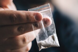 afacerist din mamaia nord condamnat definitiv la 5 ani si 4 luni de inchisoare pentru trafic de cocaina legatura cu un accident rutier din constanta 68a4eac0bd2a2