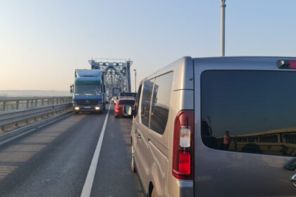 aglomeratie la granita cu bulgaria din cauza lucrarilor la podul giurgiu ruse rute alternative pentru iesirea din tara 68b29b2109624