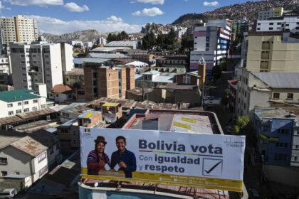 alegeri in bolivia tara isi alege noul presedinte iar dreapta pare sa fie favorita dupa decenii de socialism 68a1764043afc