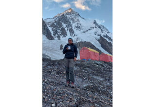 alpinista maria danila din mangalia o noua victorie a pasit pe al doilea cel mai inalt munte de pe pamant colega sa a murit lovita de o piatra care i a trecut prin casca 68a16e1fa41d2