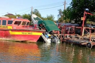 alt accident naval in delta dunarii o persoana cazuta in apa in timpul manevrelor de acostare 688e6dd896bb5